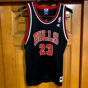 Michael Jordan Chicago Bulls Jersey -Kids XL 18-20